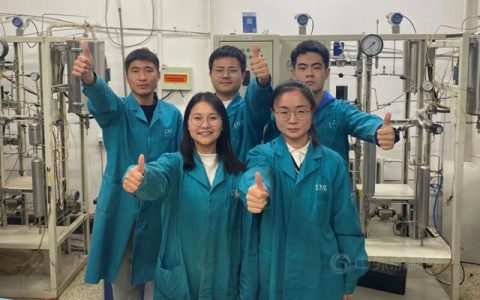 2021黑客松 | 巴斯夫点亮未来化工之星