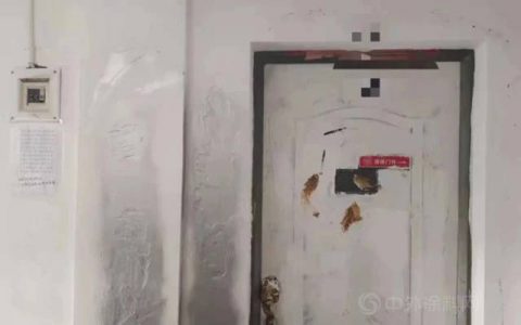 包工头拖欠油漆工工钱 房主家遭泼粪、泼漆、堵锁孔