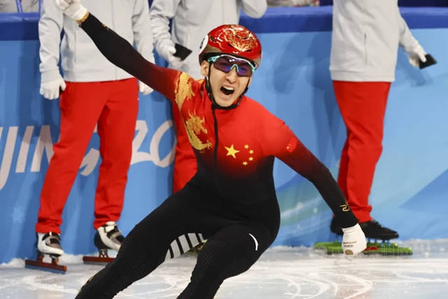 三棵树助力中国短道速滑队夺得北京冬奥会首金！