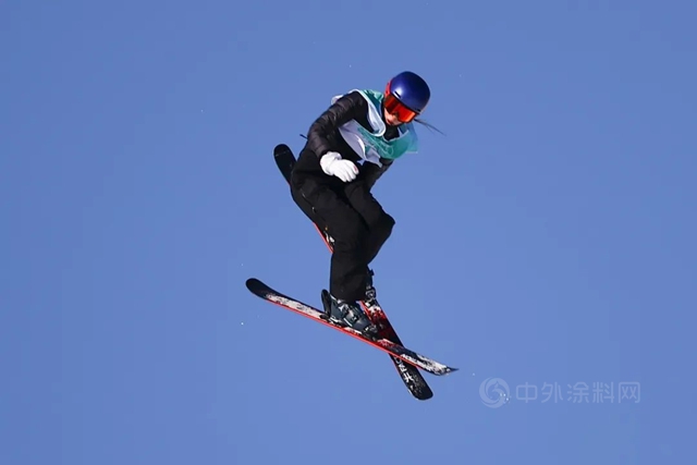 三棵树品牌代言人谷爱凌勇夺本届冬奥会中国代表团雪上首金！