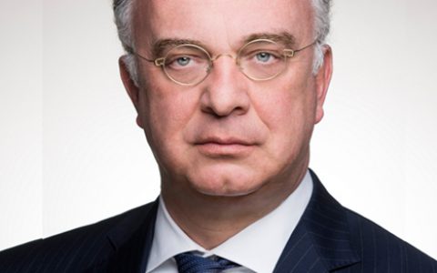 一日销售2.88亿元日赚超1890万元！这家化工巨头全年盈利69亿，增长54%！