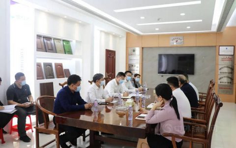 战疫情稳生产，韶关市委常委、副市长罗晓勤调研合众化工