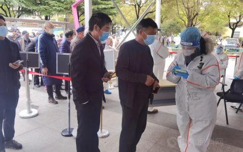 一道道“微光”汇聚成战“疫”的暖阳，三棵树助力上海疫情防控