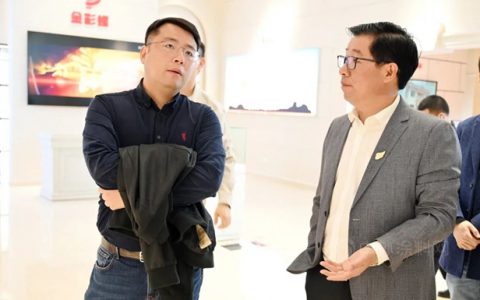 长沙市高新技术产业开发区住建局一行到临金彩螺涂料调研