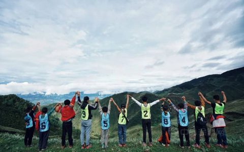 嘉宝莉公益 | 用专业，助力巴普中学篮球场修复焕新颜！