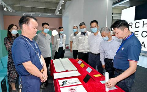 中车戚墅堰机车车辆工艺研究所有限公司考察团莅临晨光工业园参观考察！