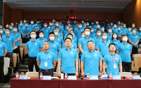 玩命向前，不胜不还！130亿蒸发，东方雨虹人拼了