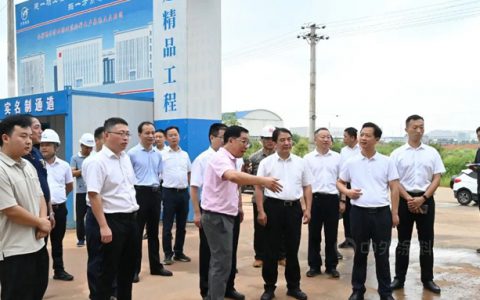 岳阳市委书记曹普华一行到金彩螺新材料产业园现场调研督导