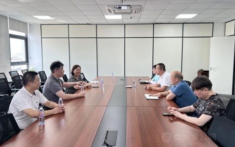 加强节能降碳  创新技术应用——宁波涂协携专家走访宁波瑞凌新能源科技有限公司