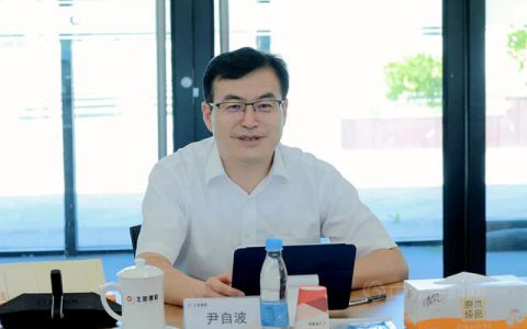 中国建材股份副总裁张金栋到北新建材调研指导工作