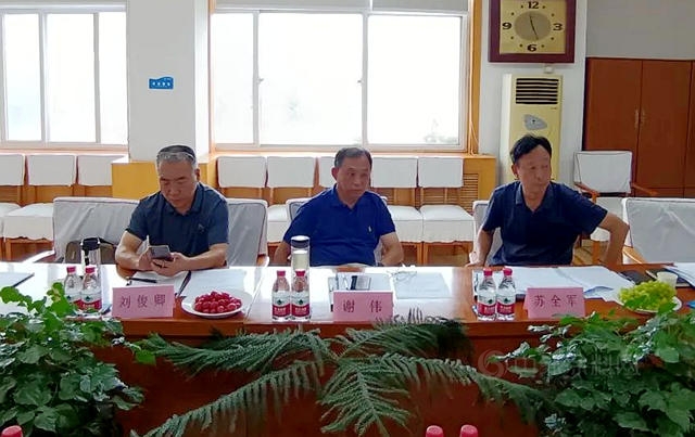 河南省涂料行业协会二届一次常务副会长工作会议在郑州召开