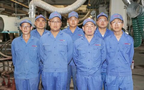 西北永新涂料制漆厂荣获甘肃省两项劳动创新称号