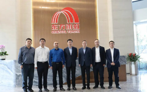 大亚圣象家居总裁吴谷华一行莅临德爱威参观考察交流