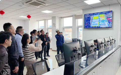 金隅涂料年产两万吨石膏基防火涂料生产线投用