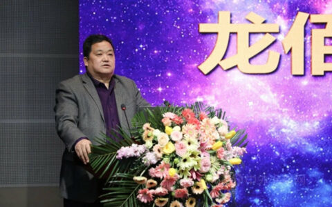 许刚辞任，为何让他执掌240亿钛白巨头帅印？