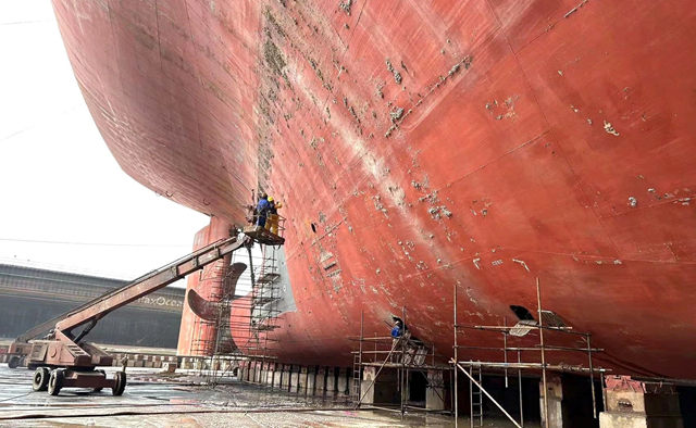 鱼童漆持续助力多艘30万吨VLCC船闯深海