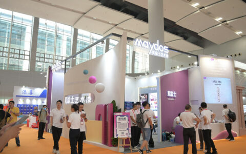 建博会上的一抹亮紫，美涂士做最懂经销商扶持的艺术漆品牌