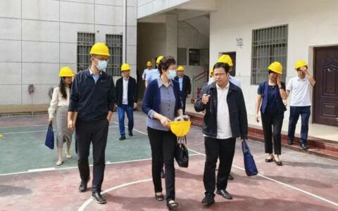 连州市副市长邹锡洪带队到广东连州广源调研