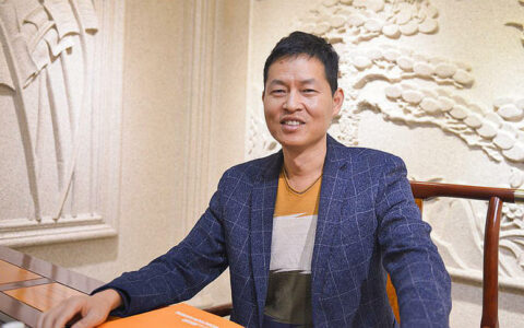 昆明仿石涂料的调色达人和广告狂人 ——中外涂料网访惠图涂料董事长孙辉