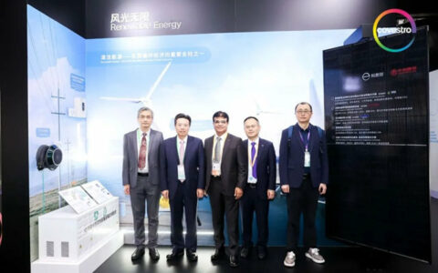 中远关西与科思创进博会携手签约，助力新能源领域生物基涂料的应用