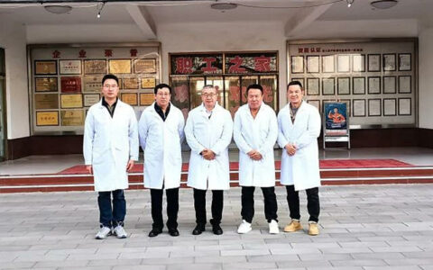 武汉双虎涂料赴河北金鱼涂料交流学习