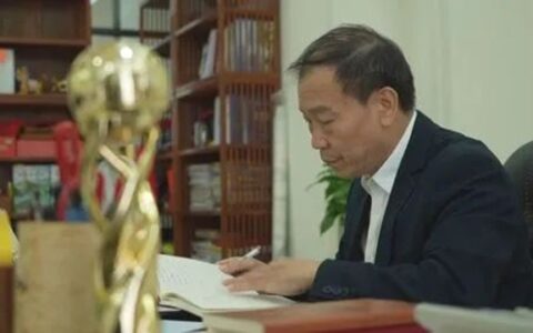 全国人大代表、千色花董事长黄达昌：为涂料行业发出好声音！