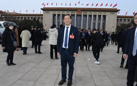 黄达昌：水性涂料废弃包装桶要加强鉴别管理