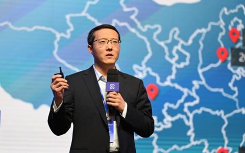 束树军：巴德富服务水性工业涂料的创新之路