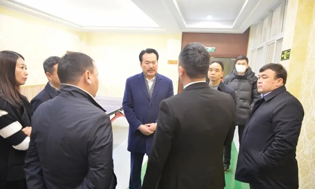 哈萨克斯坦突厥斯坦州工商部部长一行到访德嘉丽集团考察学习