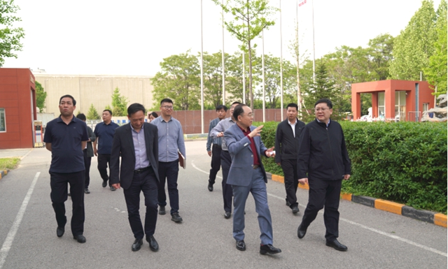 临漳县领导团莅临富思特考察，共商合作与高质量发展大计