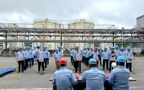 南通方鑫化工举行2024年安全生产月应急演练