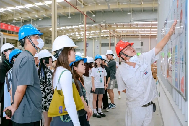 立邦“未来之星”青年设计师大赛社会实践系列活动点燃今夏