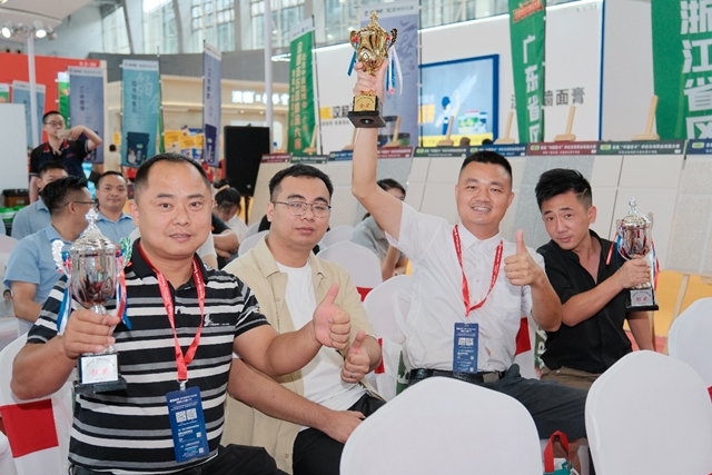 首届“中国亚卡杯”仿石漆喷涂大赛在中国建博会（广州）完美落幕