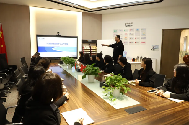 向光而行 进无止境│七彩建设25周年系列报道之榜样的力量（一）