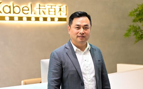 墙面效果就是好，疯狂内卷也不怕，卡百利艺术涂料销量爆增30%