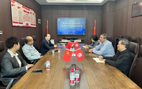 卓宝科技总裁徐小波一行到访中国建筑防水协会座谈交流