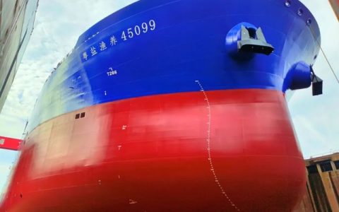 “粤盐渔养45099″养殖工船顺利出坞 双瑞涂料绿色守护”海上粮仓”