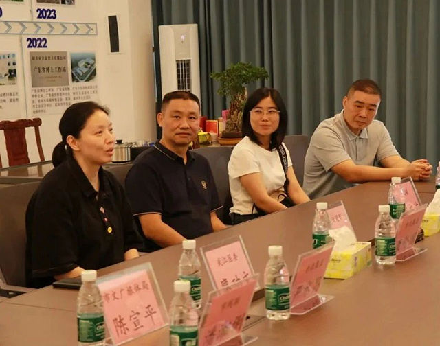 冠军精神进企业 共筑奋斗新征程 奥运冠军杨维莅临合众集团