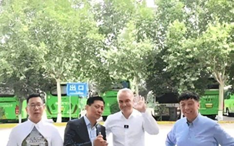 德高：西卡亚太区总裁Philippe Jost先生为新品助阵，赴陕西工厂考察