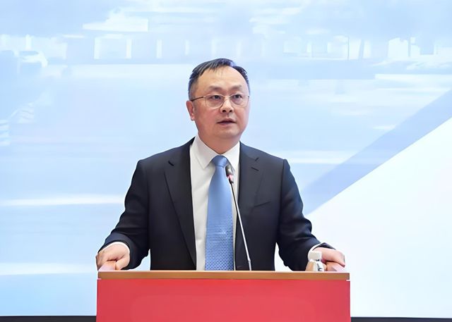 行业精英，榜样力量，第十六届金漆奖年度风云人物揭晓