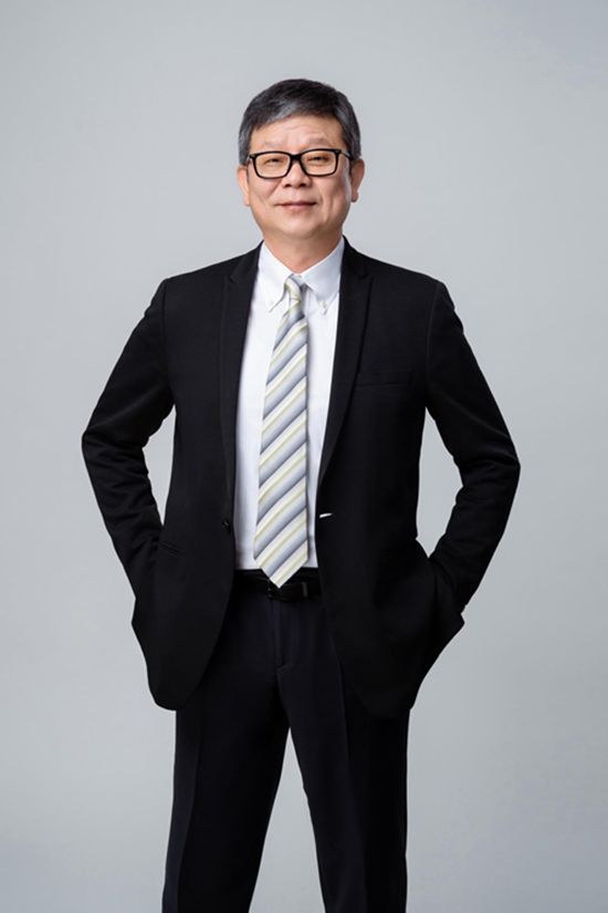 行业精英，榜样力量，第十六届金漆奖年度风云人物揭晓