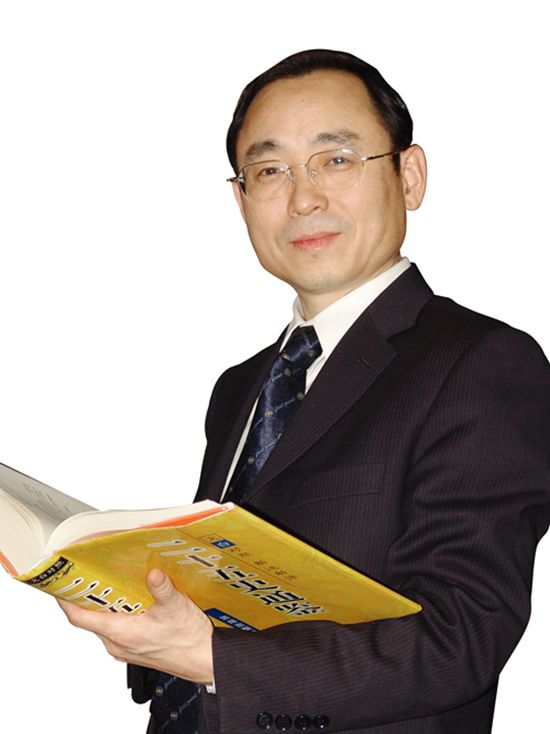 行业精英，榜样力量，第十六届金漆奖年度风云人物揭晓