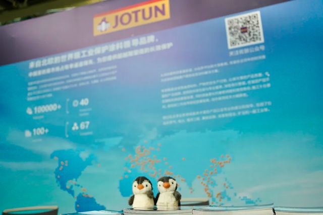 当光伏“扎根”大海！佐敦携全周期防腐方案解锁海上能源新坐标