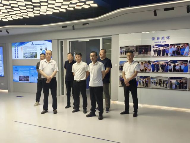 中铁物资集团党委副书记于俊海一行到孚日宣威考察