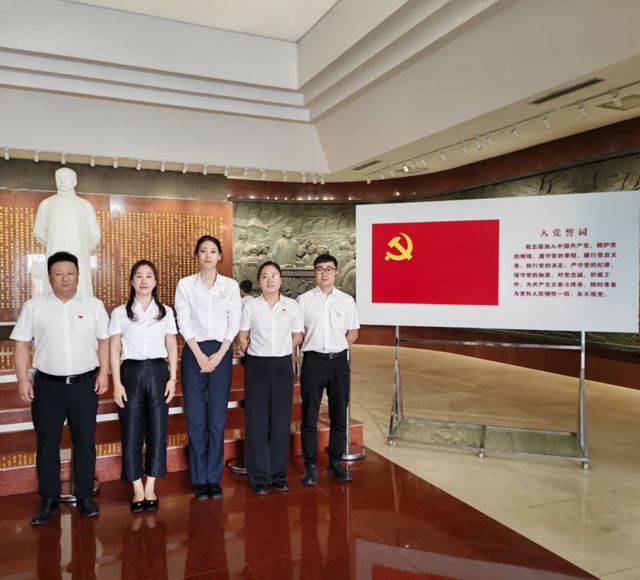 凯伦股份 | 红色旗帜引领企业发展 劳模精神激励爱岗情怀