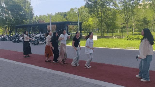 相信奋斗的力量，东方雨虹邀您共同见证！