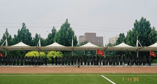 富思特 | 建涂事业部管理干部第一期军事拓展训练：以军魂铸团队，以协同战未来