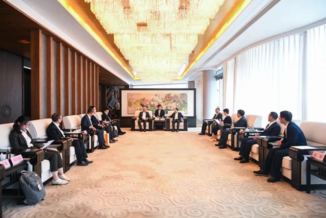市场 | 西卡首席执行官率团参访上海建工集团！