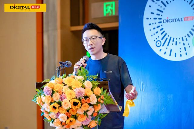 来找数码彩“快速翻新”呀！一场周年庆开成了游园会狂欢
