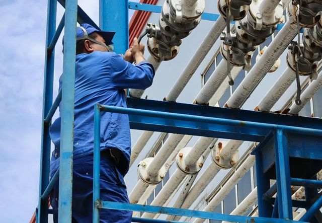 实战演练强技能 安全意识记心间 ——永新涂料制漆厂开展2025年应急演练